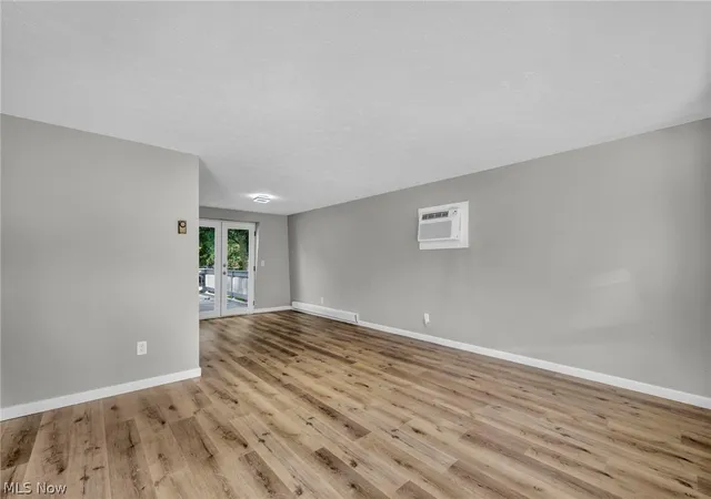 Photo 4 of Single family home for sale at 8742 Usher Rd, Olmsted Twp, OH 44138 | MLS# 5220246 | Listing updated on 2026-10-07