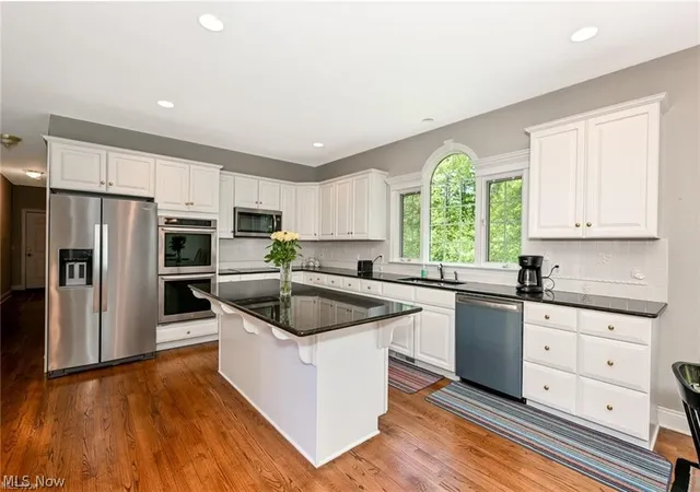 3rd image of 304 Fox Wy, Chagrin Falls, OH 44022 | MLS# 5217879
