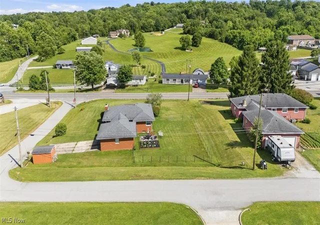 31st image of 1366 Harris Hwy, Parkersburg, WV 26101 | MLS# 5219748