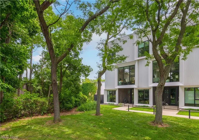 image of 1298 W 58th St, Cleveland, OH 44102 | MLS# 5220187