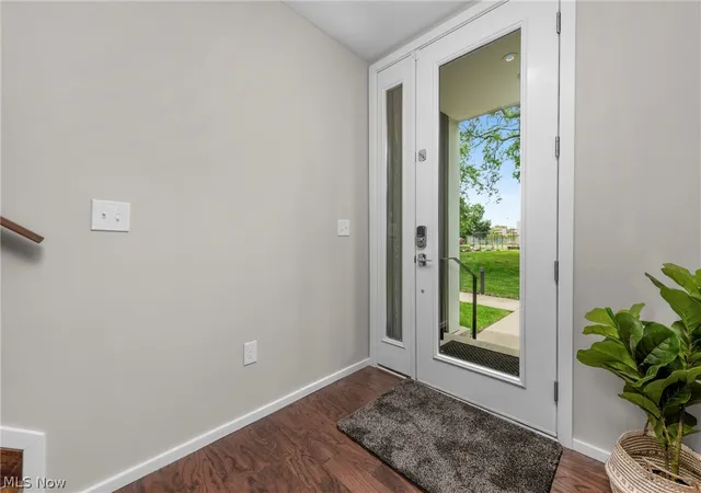image of 1298 W 58th St, Cleveland, OH 44102 | MLS# 5220187