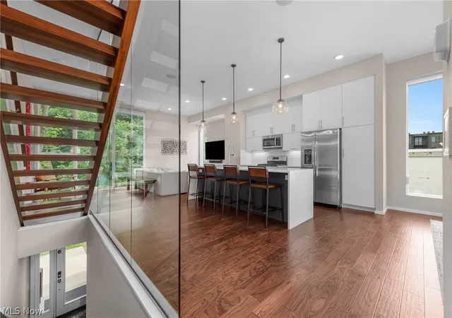 image of 1298 W 58th St, Cleveland, OH 44102 | MLS# 5220187
