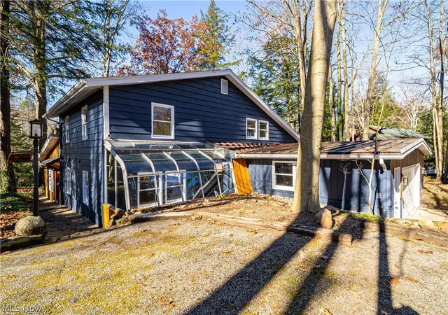 3rd image of 4281 N Forest Ridge Dr, Ashtabula, OH 44004 | MLS# 5220228