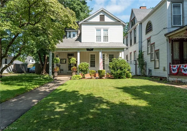 1st image of 1031 Juliana St, Parkersburg, WV 26101 | MLS# 5220321