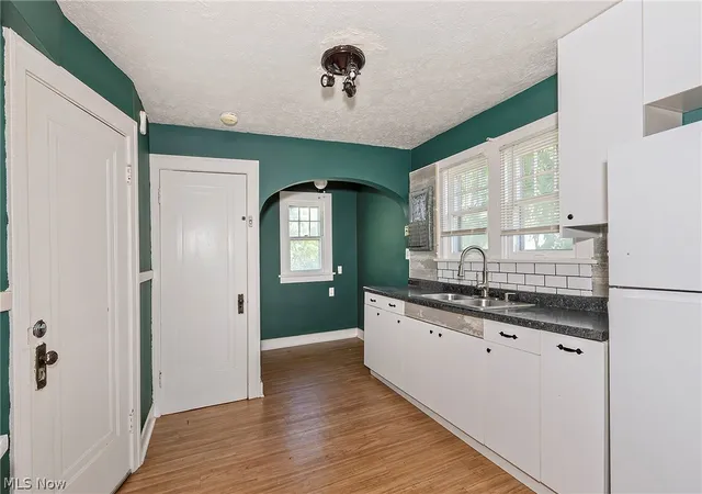 Homes for sale in Shaker Heights, OH | 3571 Strathavon Rd, Shaker Heights, OH 44120 | MLS# 5220063