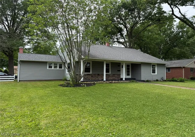 1st image of 220 Grant St, Dover, OH 44622 | MLS# 5219571