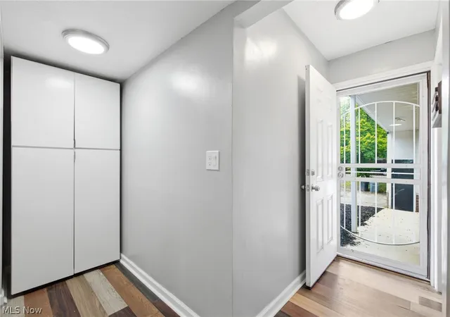 Homes for sale in Shaker Heights, OH | 13 Sutton Pl, Shaker Heights, OH 44120 | MLS# 5220386