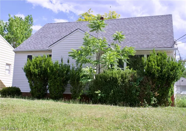 Homes for sale in Maple Heights, OH | 20724 Applegate Rd, Maple Heights, OH 44137 | MLS# 5206358