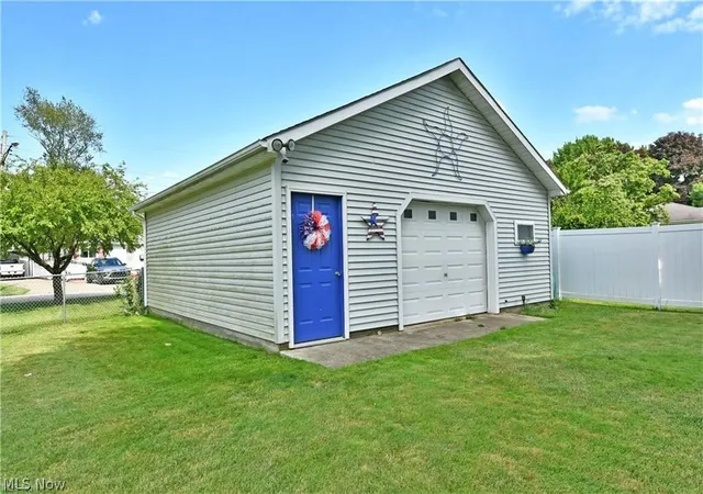 3rd image of 632 Chestnut St, Conneaut, OH 44030 | MLS# 5220345
