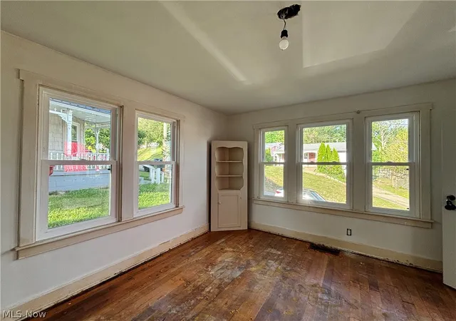 4th image of 809 Garfield Ave, Marietta, OH 45750 | MLS# 5220440