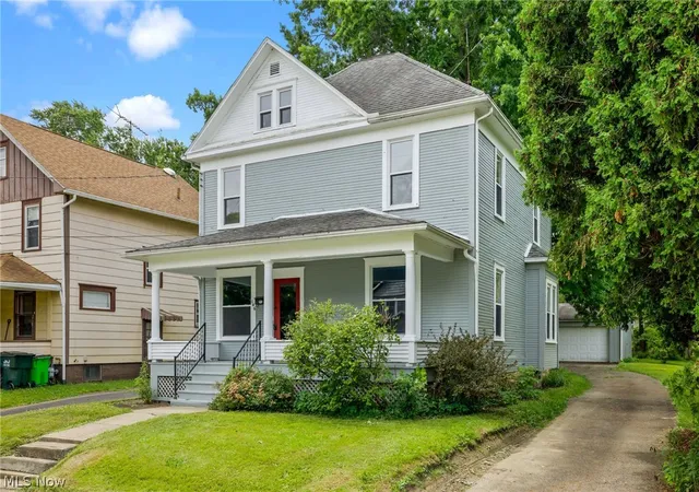 Homes for sale in Alliance, OH | 146 W Harrison St, Alliance, OH 44601 | MLS# 5218807