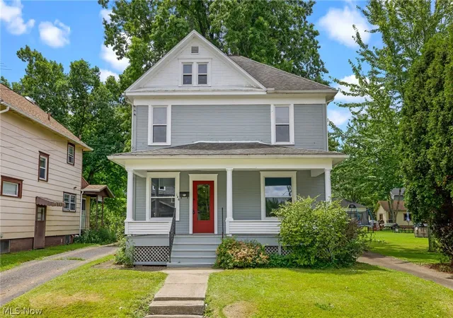 Homes for sale in Alliance, OH | 146 W Harrison St, Alliance, OH 44601 | MLS# 5218807