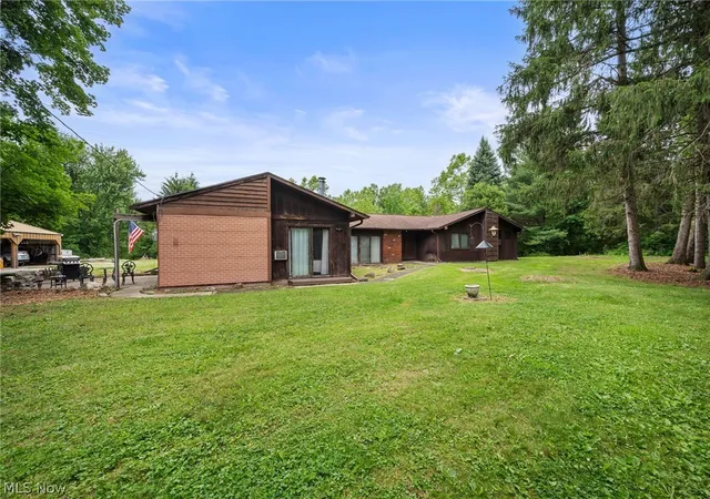 1st image of 25060 Royalton Rd, Columbia Station, OH 44028 | MLS# 5220275