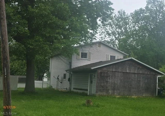 2nd image of 502 Maple Ave, Sheffield Lake, OH 44054 | MLS# 5220467