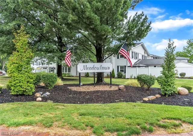 Homes for sale in Mentor, OH | 4 Meadowlawn #4, Mentor, OH 44060 | MLS# 5208822