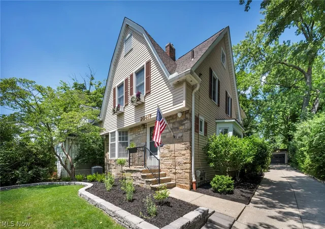 Homes for sale in Shaker Heights, OH | 20417 Almar Dr, Shaker Heights, OH 44122 | MLS# 5218326