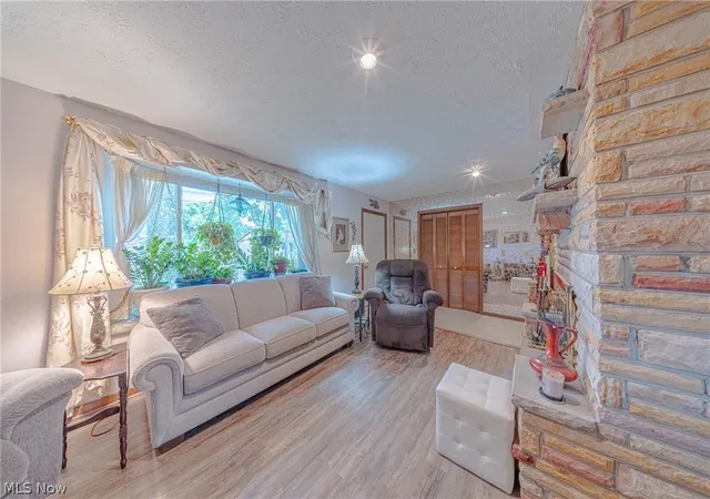 Photo 4 of Single family home for sale at 329 Wakefield Dr, Washington, WV 26181 | MLS# 5218856 | Listing updated on 2026-07-02