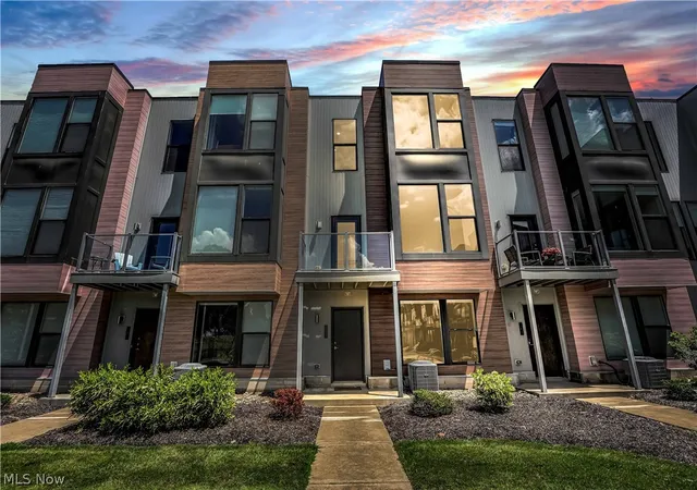 1st image of 1208 W 73rd Pl, Cleveland, OH 44102 | MLS# 5220104