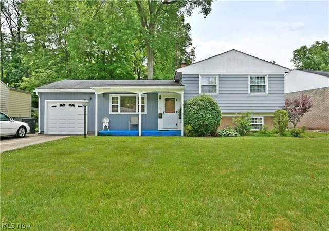 1st image of 2475 Beal St Nw, Warren, OH 44485 | MLS# 5220309
