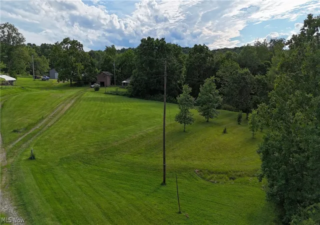 Homes for sale in Coshocton, OH | 17721 Township Road 278, Coshocton, OH 43812 | MLS# 5220491