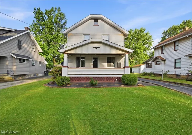 Photo 1 of Sale Pending at 556 Belvedere Ave Se, Warren, OH 44483 | MLS# 5220007 | Listing updated on 2026-08-31