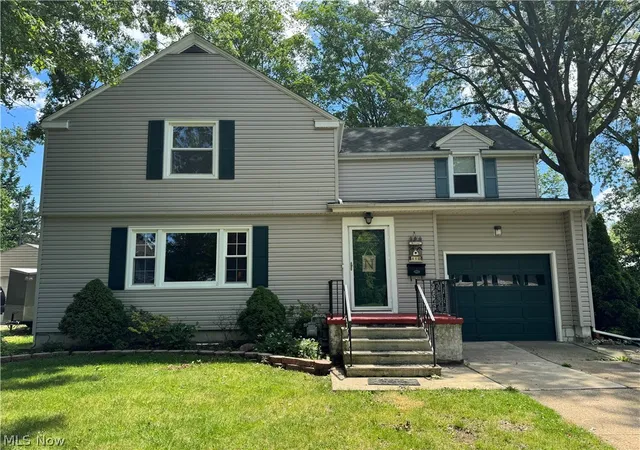 1st image of 410 Louisiana Ave, Elyria, OH 44035 | MLS# 5219999