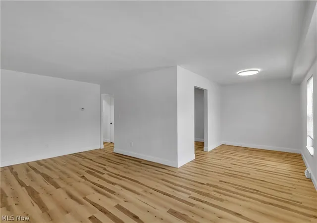 Photo 4 of Condo for sale at 3279 Warrensville Ctr Rd #3A, Shaker Heights, OH 44122 | MLS# 5220210 | Listing updated on 2026-07-22