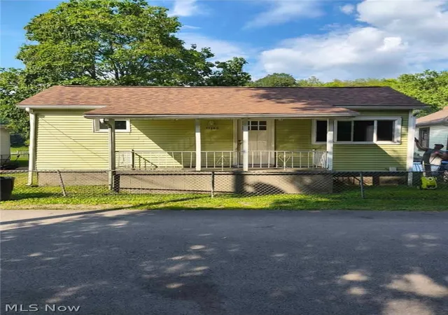 1st image of 71365 Center St, Saint Clairsville, OH 43950 | MLS# 5220534