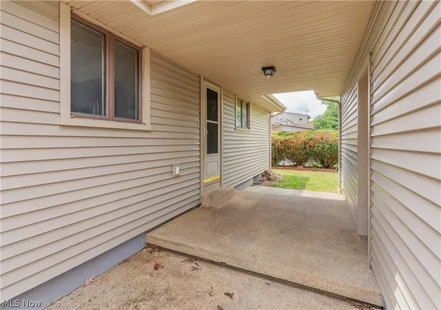 5th image of 2163 Hollywood St Ne, Warren, OH 44483 | MLS# 5220473