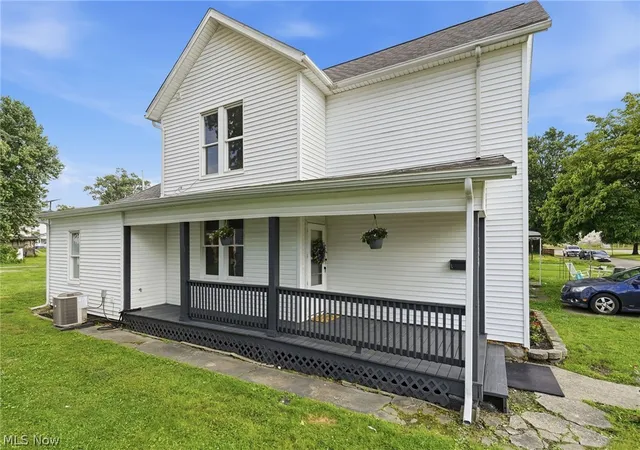 Photo 2 of Single family home for sale at 788 Westbourne Ave, Zanesville, OH 43701 | MLS# 5220587 | Listing updated on 2026-08-19