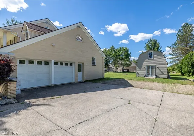 Homes for sale in North Royalton, OH | 9800 Boston Rd, North Royalton, OH 44133 | MLS# 5219653