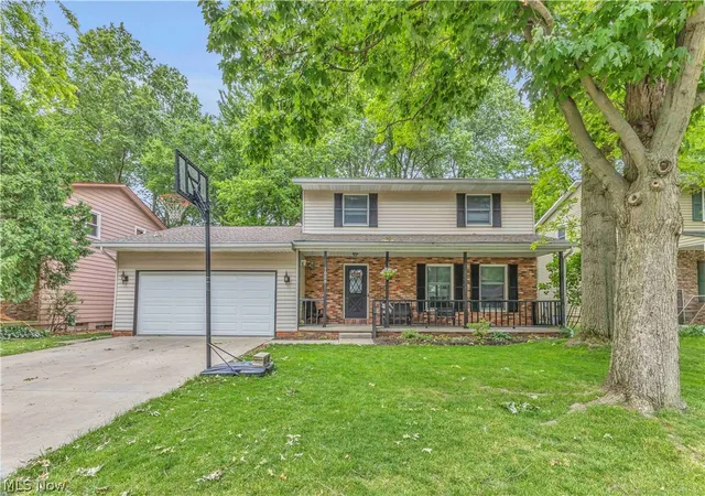 1st image of 1009 Washington Dr, Grafton, OH 44044 | MLS# 5220554