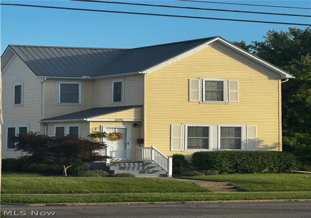 Homes for sale in Newcomerstown, OH | 315 E State St, Newcomerstown, OH 43832 | MLS# 5216333