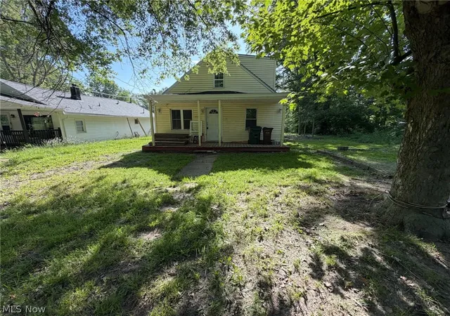 Photo 1 of Single family home for sale at 3781 Lowell Ave, Lorain, OH 44055 | MLS# 5217529 | Listing updated on 2026-06-19