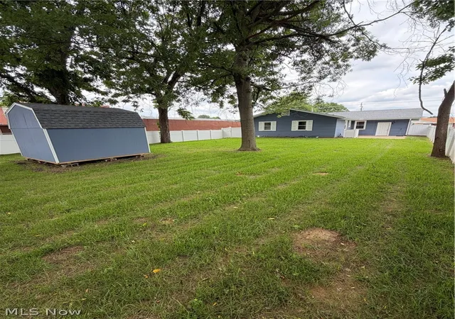 Photo 3 of Single family home for sale at 712 41st Street, Vienna, WV 26105 | MLS# 5220140 | Listing updated on 2026-08-03