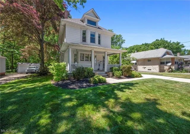 Homes for sale in South Euclid, OH | 1784 Donwell Dr, South Euclid, OH 44121 | MLS# 5220550