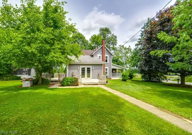 Photo 3 of Single family home for sale at 15292 Friendsville Rd, Burbank, OH 44214 | MLS# 5220684 | Listing updated on 2026-07-24