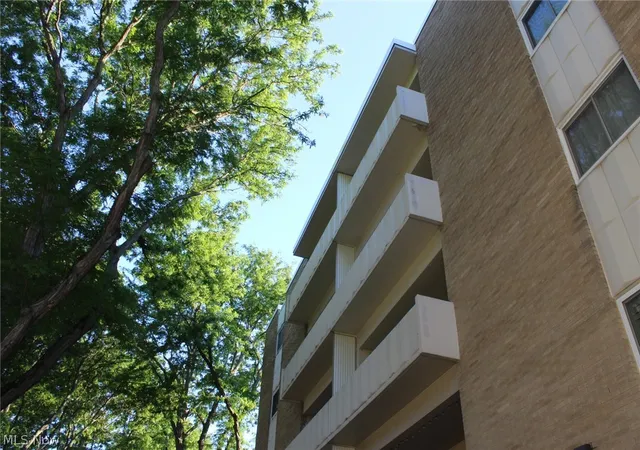 2nd image of 2109 Wooster Rd #48, Rocky River, OH 44116 | MLS# 5220496