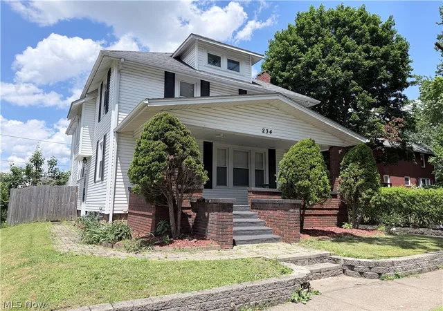 Homes for sale in Coshocton, OH | 234 Mulberry St, Coshocton, OH 43812 | MLS# 5220079