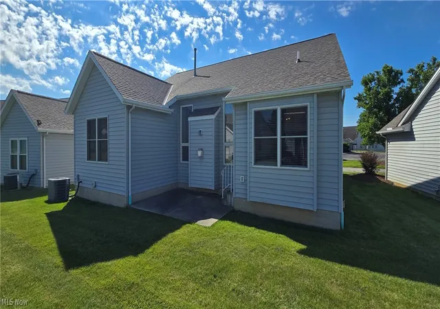 Homes for sale in Elyria, OH | 118 Gleneagle Dr, Elyria, OH 44035 | MLS# 5220755