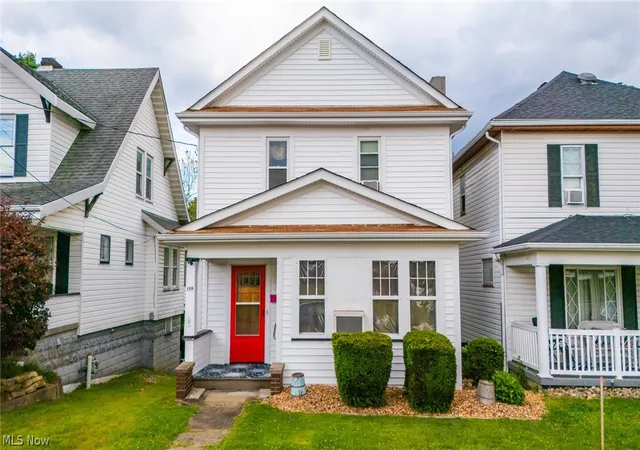 Photo 3 of Single family home for sale at 120 Langley Ave, Steubenville, OH 43952 | MLS# 5217004 | Listing updated on 2026-08-13