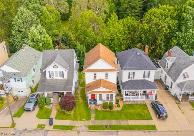 Photo 4 of Single family home for sale at 120 Langley Ave, Steubenville, OH 43952 | MLS# 5217004 | Listing updated on 2026-08-13