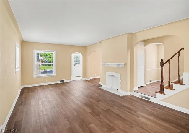 Photo 2 of Single family home for sale at 3652 Douglas Rd, Toledo, OH 43613 | MLS# 5220786 | Listing updated on 2026-08-21