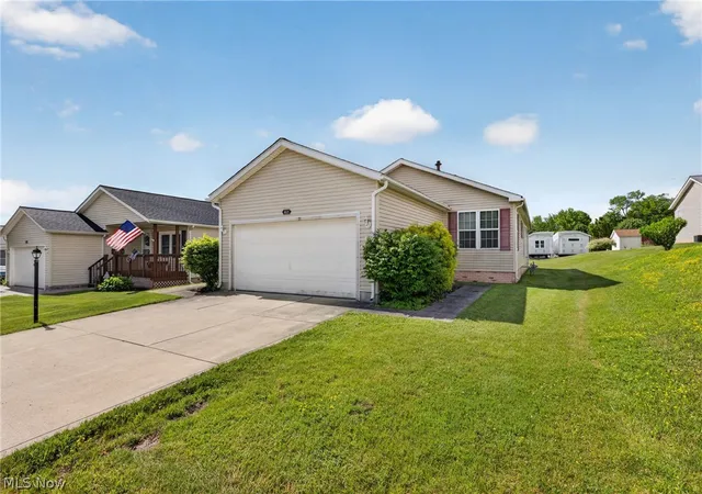 1st image of 668 Woodlawn Rd, Chardon, OH 44024 | MLS# 5220671
