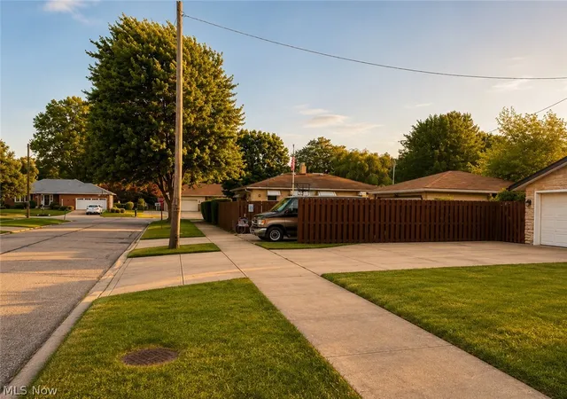 22nd image of 6444 Schaaf Dr, Brook Park, OH 44142 | MLS# 5220787