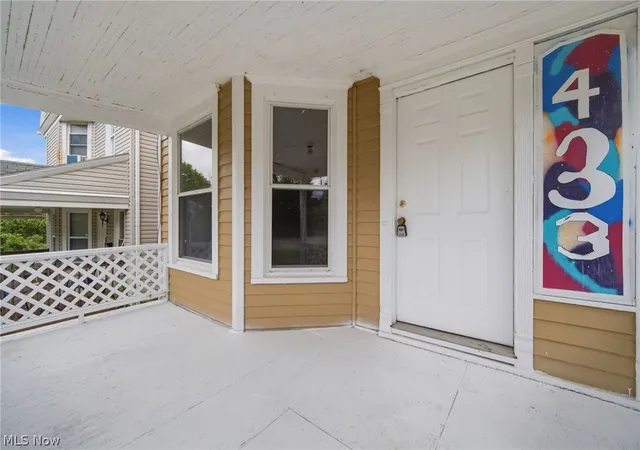 Photo 2 of Single family home for sale at 433 3rd Street, Elyria, OH 44035 | MLS# 5220560 | Listing updated on 2026-08-20