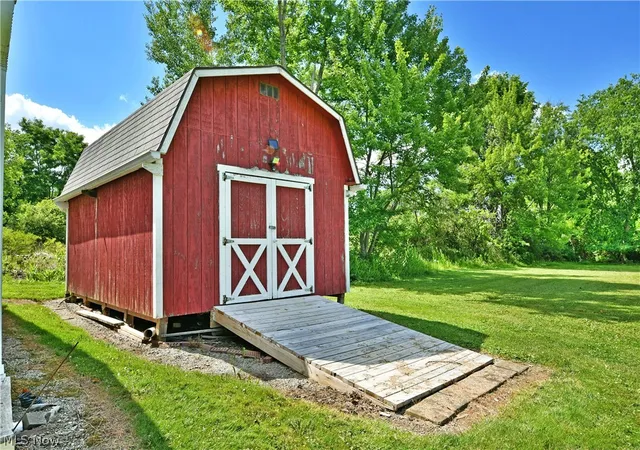 5th image of 1070 Calla Rd E, Poland, OH 44514 | MLS# 5220785