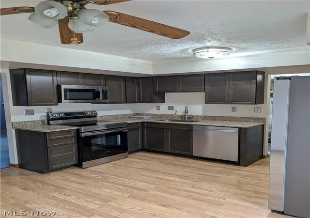4th image of 3145 Lost Nation Rd, Willoughby, OH 44094