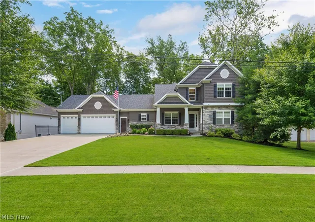 Photo 1 of Single family home for sale at 1045 N Quarry Rd, Amherst, OH 44001 | MLS# 5219960 | Listing updated on 2026-08-26