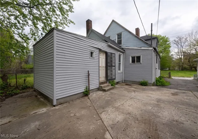 Photo 3 of Single family home for sale at 1266 E 102nd Street, Cleveland, OH 44108 | MLS# 5220588 | Listing updated on 2026-06-20